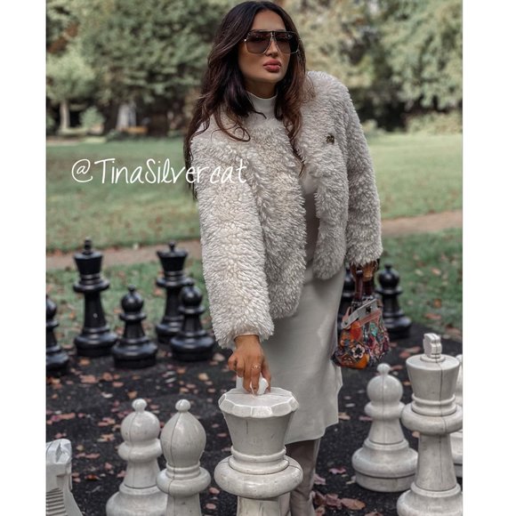 BLOGGER'S FAVE! Zara Faux Fur Coat Ecru NWT - Picture 13 of 16